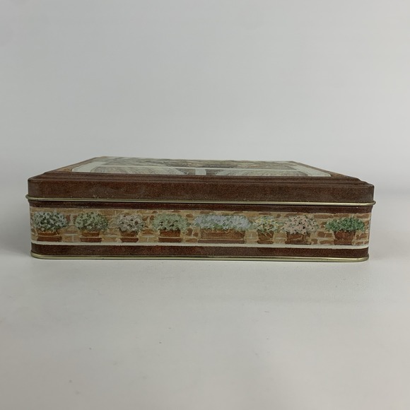 Vintage Tabby Kittens Cats in Flower Pots Picket Fence Collectible Tin 6"x7.5" - Picture 8 of 16